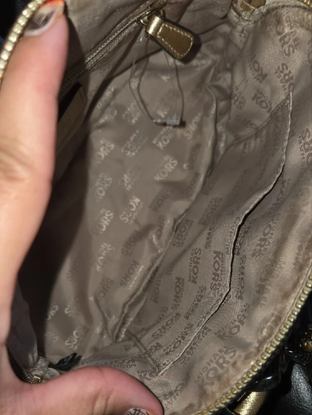Michael Kors Emmy Small dome satchel EUC